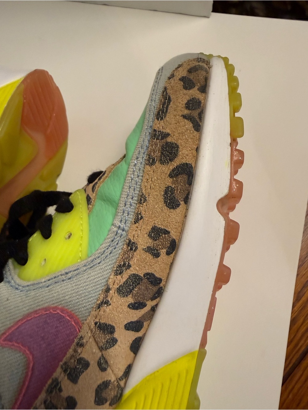 Nike Air Max 90 LX Illusion Dancefloor Green Women's Size 10.5 CW3499-300 - Picture 7 of 16